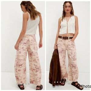 FREE PEOPLE Women's Natural Good Luck Printed western Barrel Jeans 26 S